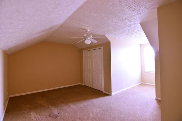 Tallmadge Pointe Apartments: 306 Northeast Ave, Tallmadge, OH 44278